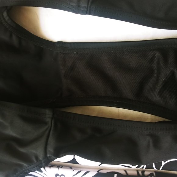 ⛱️SAND N SUN FLORAL TANKINI TWO PIECE SWIMSUIT"CLEARANCE PRICING" - Picture 6 of 6